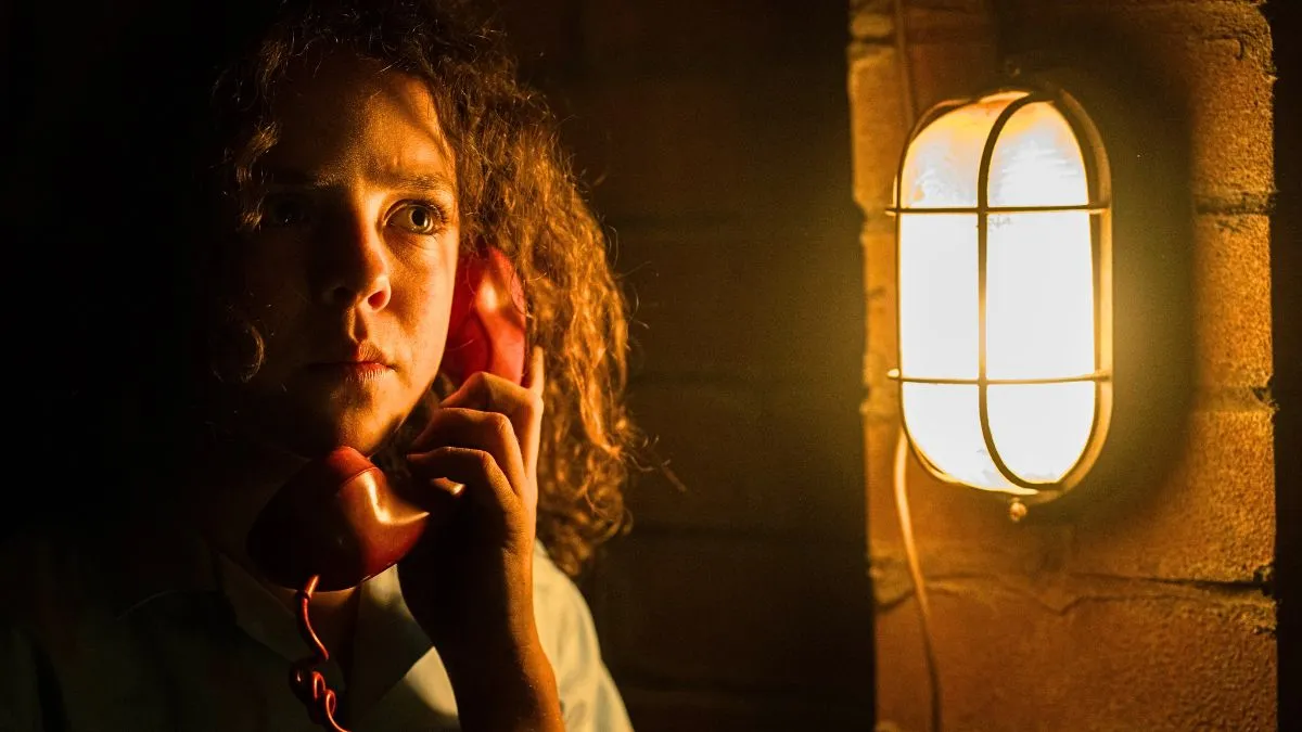 Red Phone In 'Boy Swallows Universe' Explained